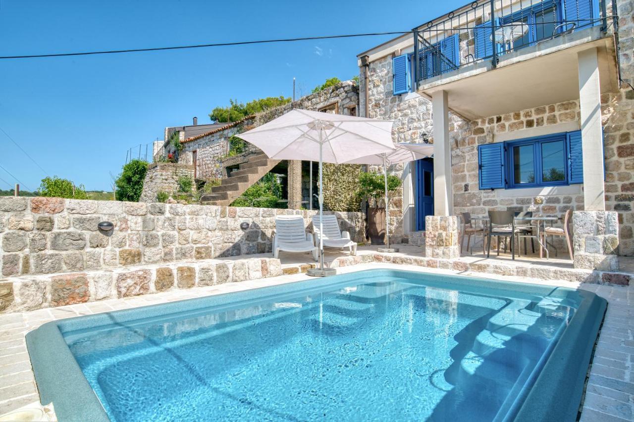 Villa Old Olive Budva Exterior foto